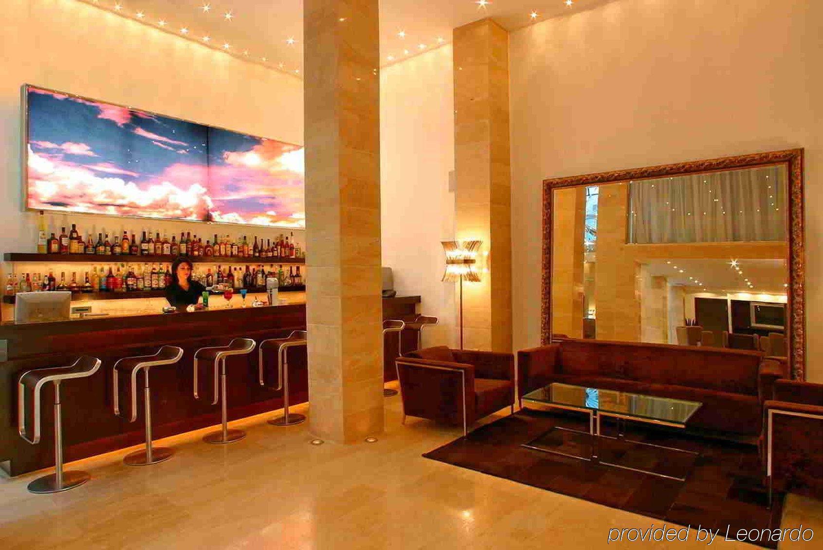 Alassia Hotel